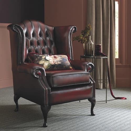 THE
Scroll Chair