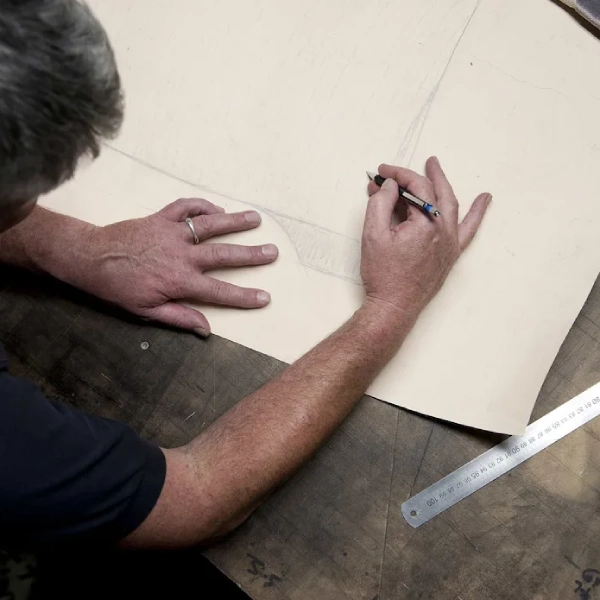 Handcrafted in Britain. Since 1982
Each sofa begins in our workshop, shaped by skilled hands and crafted with care from materials chosen to last a lifetime.
Learn About Us